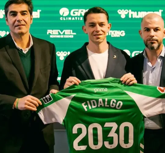 Fidalgo presentado por el Betis