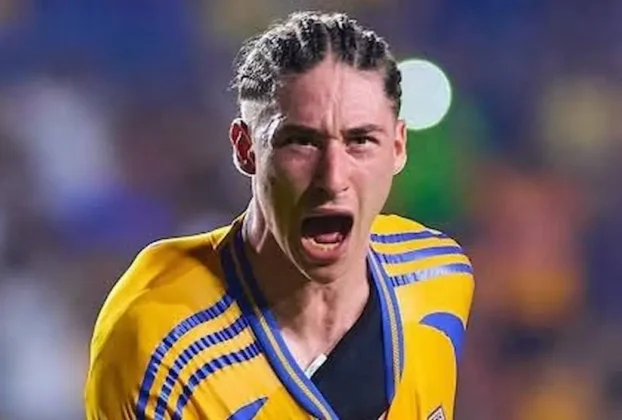 Marcelo Flores nació en Canadá y tiene ascendencia mexicana