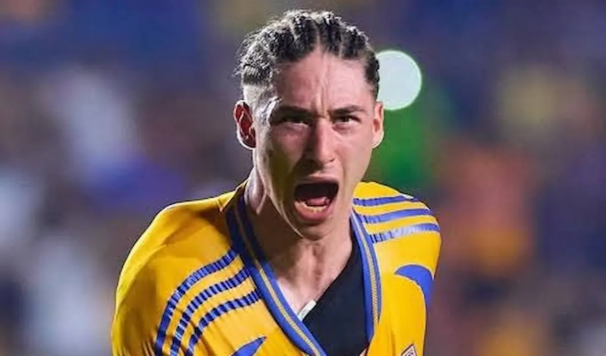 Marcelo Flores nació en Canadá y tiene ascendencia mexicana