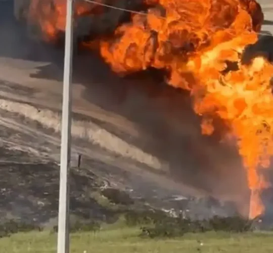 Explota ducto de Pemex en Playas Rosarito
