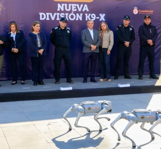 se trata de un equipo robótico diseñado exclusivamente para tareas de prevención, disuasión y detección temprana de situaciones inusuales