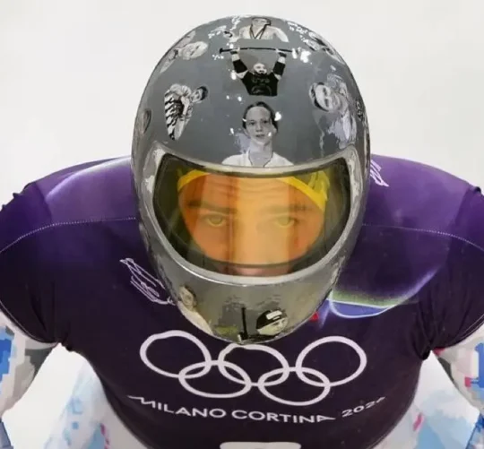 COI prohibió al atleta ucraniano el usar casco con fotografías de atletas asesinados en la guerra en su país