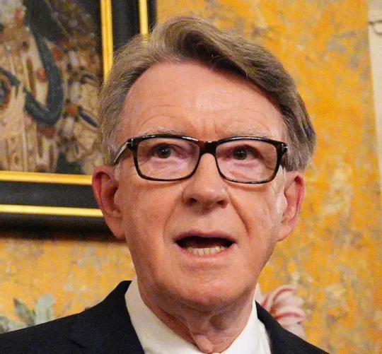 La detención de Mandelson se produce después de que el pasado jueves la Policía regional del Valle del Támesis también detuviera al expríncipe Andrés