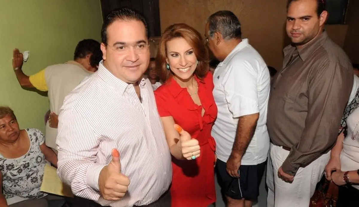 Karime Macías tiene una orden de aprehensión en México por un caso de presuntos desvíos con empresas fantasma.