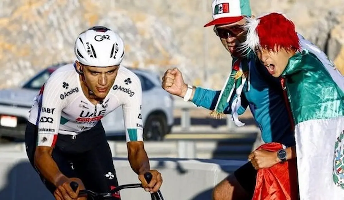 El mexicano Isaac del Toro Romero se consolidó en esta Etapa 3 como uno de los grandes protagonistas del UAE Tour 2026