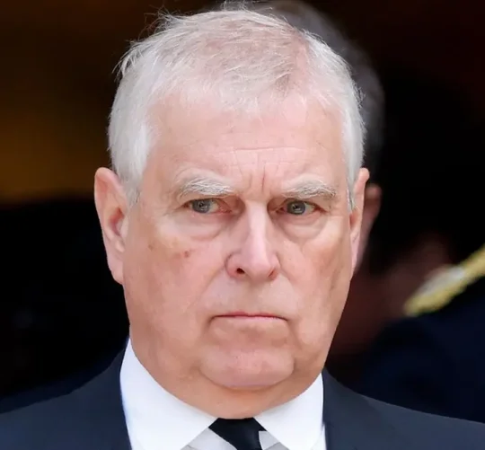 La medida impediría que Mountbatten-Windsor se convirtiera en rey