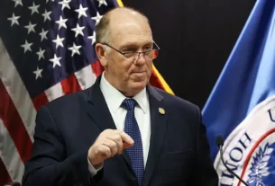 Tom Homan, anunció el fin del despliegue masivo de agentes de inmigración en el estado de Minnesota