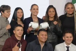 Marx Arriaga no quiso incluir heroínas nacionales en libros de texto