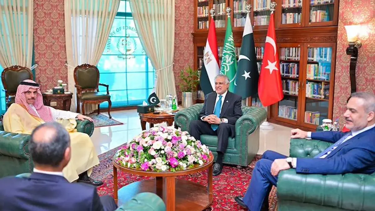 Pakistán ha surgido como mediador al tener relaciones relativamente buenas tanto con Washington como con Teherán.