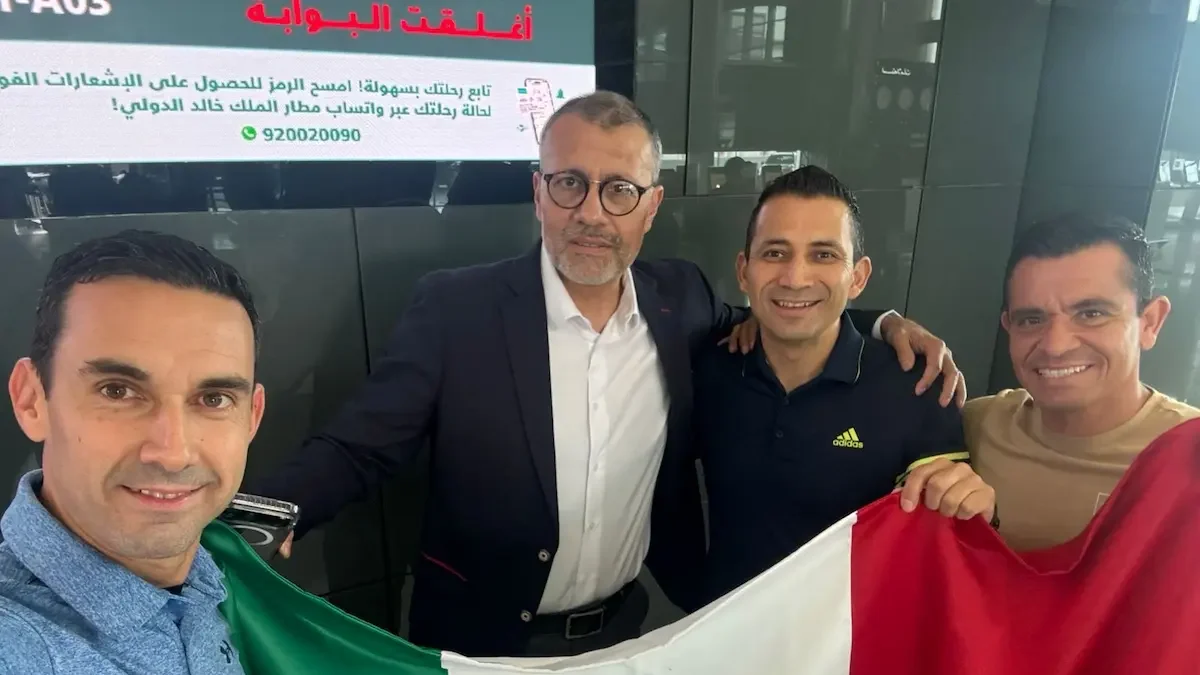 La Comisión de Árbitros confirmó que regresaron a México luego de permanecer durante cinco días varados en Qatar