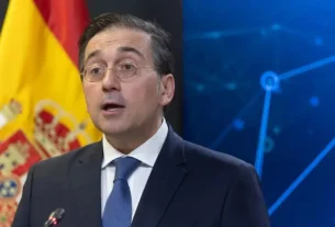 El ministro español de Exteriores español desmintió la declaración hecha por la portavoz de la Casa Blanca, Karoline Leavitt.