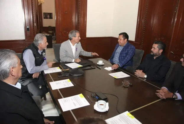 reunion ayuntamiento y sindicato