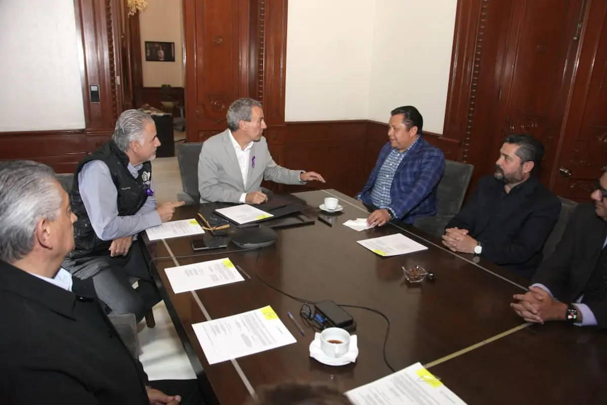 reunion ayuntamiento y sindicato