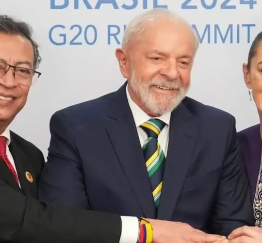 La iniciativa surgió a partir de una propuesta del presidente de Colombia, Gustavo Petro, quien convocó a varios países de América Latina e incluso de Europa a sumarse a un pronunciamiento en favor de la paz.