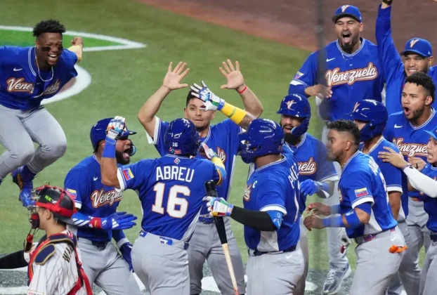 Venezuela se consagró como la mejor selección de béisbol del planeta tras vencer en Miami a la novena de Estados Unidos