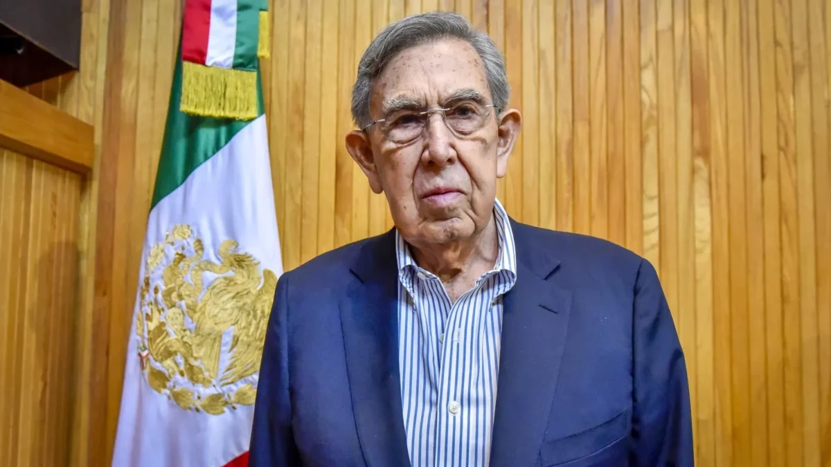 el ingeniero Cuauhtémoc Cárdenas Solórzano presidirá la Comisión Consultiva del Petróleo que creará Petróleos Mexicanos (Pemex).