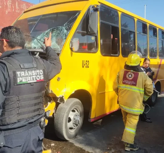 foto de la unidad de la ruta 10 que atropello a estudiantes