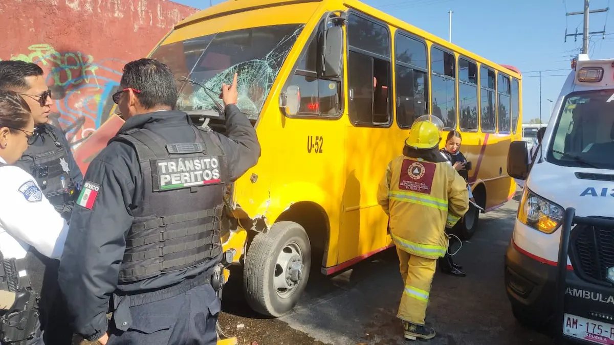 foto de la unidad de la ruta 10 que atropello a estudiantes