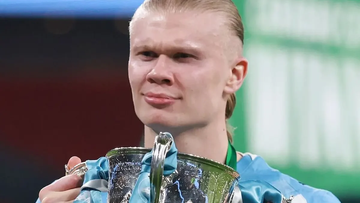 Manchester City se proclamó campeón de la Copa de la Liga inglesa al imponerse 2-0 ante el Arsenal