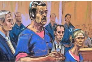 El tema principal de la audiencia fue una disputa sobre cómo pagar la representación legal de los acusados con los abogados de defensa