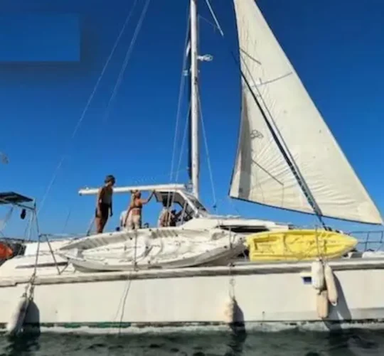 Solo una de las embarcaciones llegó a su destino