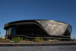 El Allegiant Stadium fue sede del Super Bowl del 2023 en el que los Kansas City Chiefs vencieron 25-22 a los San Francisco 49ers en tiempo extra.