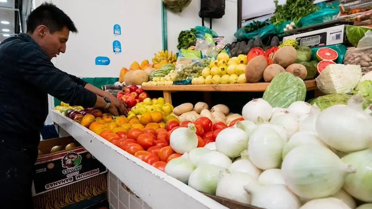 Se registraron aumento de las frutas y verduras; alimentos, bebidas y tabacos; otros servicios y educación.