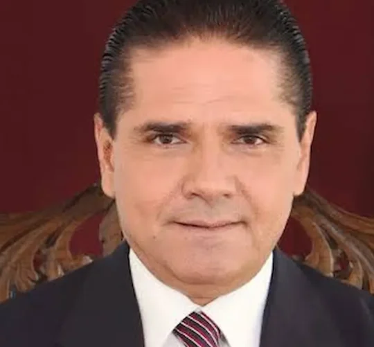 Aureoles,se encuentra prófugo de la justicia