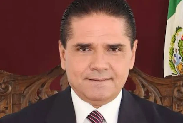 Aureoles,se encuentra prófugo de la justicia