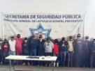 Son 15 hombres y una mujer capturados durante un cateo ejecutado por el personal naval y policial