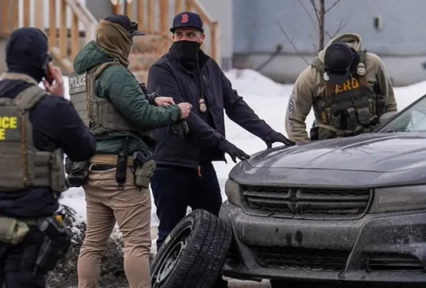 El estado busca obligar al gobierno de Trump a entregar pruebas en los casos de Good y Pretti