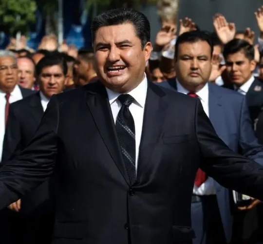 el anterior titular de la dependencia, Alejandro Gertz Manero, determinó el no ejercicio de la acción penal, informó la presidenta Claudia Sheinbaum Pardo.