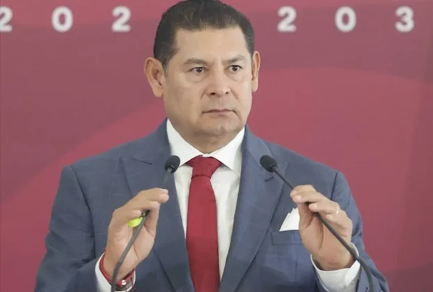 rueda de prensa de alejandro aremtna sobre la sep