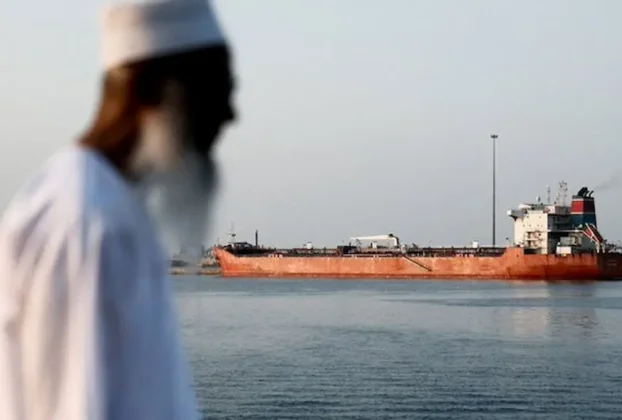 “Si cesan los ataques contra Irán, nuestras poderosas Fuerzas Armadas suspenderán sus operaciones defensivas”.