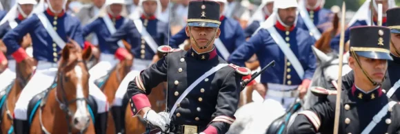 foto del desfile de 5 de mayo