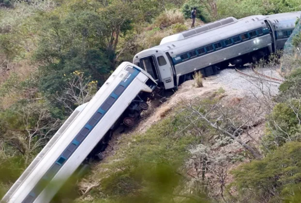 La titular de la FGR, Ernestina Godoy Ramos, señaló que, respecto al delito de daño en bienes, la empresa decidió otorgar el perdón de parte ofendida, porque no hubo problemas con la obra.