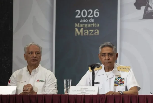 Entre los hallazgos destacan la falta de notificación a los altos mandos sobre la pérdida de integridad del ducto, la negación inicial de la fuga por parte de áreas operativas, el retraso en el cierre de la válvula principal y el despliegue de recursos que no correspondía con la clasificación de “incidente menor”.