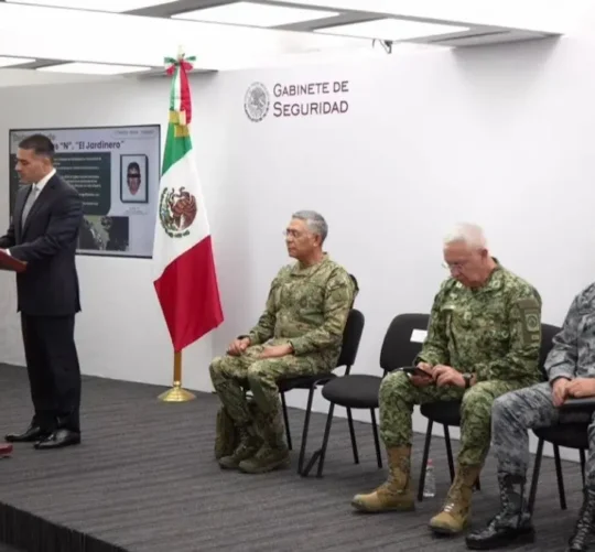 El titular de la SSPC, Omar García Harfuch, durante la conferencia de prensa del gabinete de seguridad