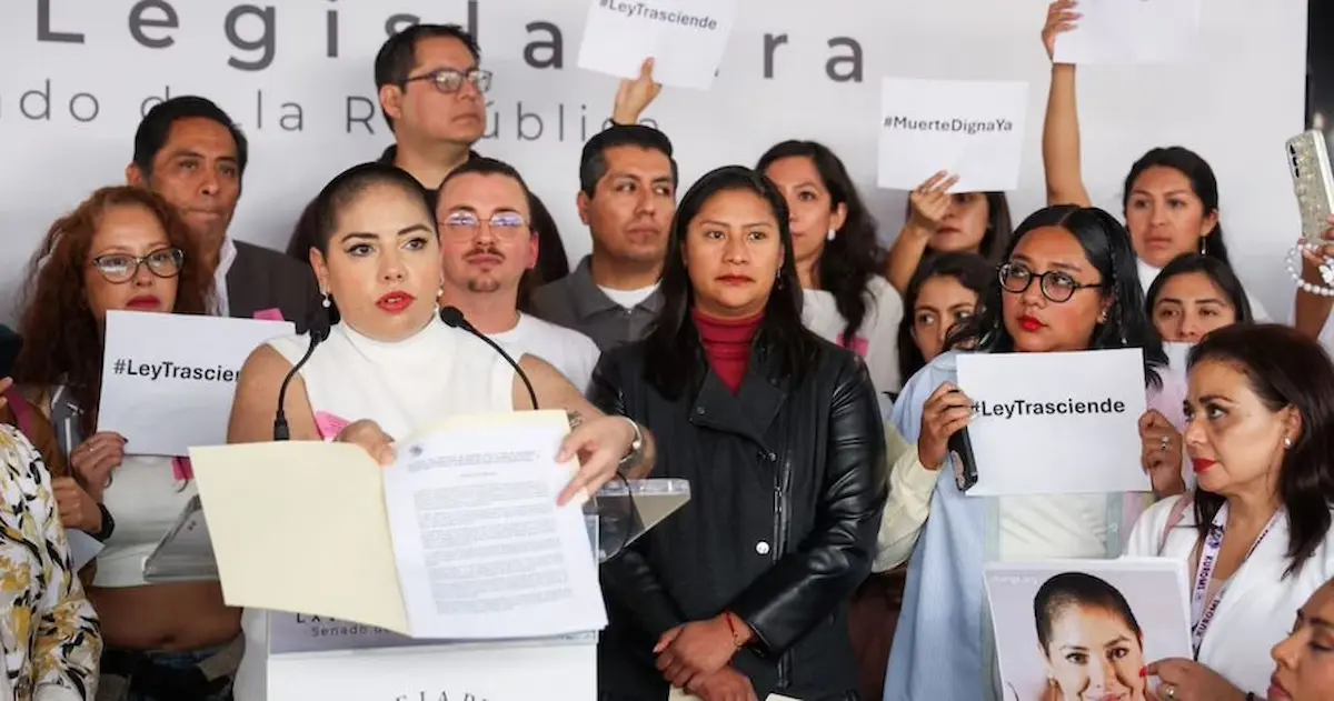 La activista Samara Martínez, impulsora de la denominada Ley Trasciende, reprochó la falta de voluntad política de parte de los legisladores para discutir esta iniciativa a días de que acabe el periodo legislativo