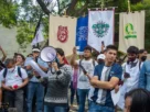 La Secretaría de Educación Pública informó que trabaja en la atención de las demandas de estudiantes del Instituto Politécnico Nacional, luego de que varios de ellos se tomaran las instalaciones de Canal Once para exigir mejoras de las condiciones académicas, de infraestructura y de gestión institucional