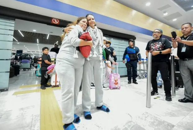 Se espera que para el sábado lleguen a nuestro país los demás integrantes de la delegación mexicana, tras haber sido secuestrados por autoridades de Israel: Paulina del Castillo, Diego Velázquez y Al Matuasem Flores.