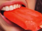 La Secretaría de Salud publicó un acuerdo mediante el cual prohíbe el uso del colorante eritrosina, también identificado como Rojo 14 o Rojo 3, en la elaboración de alimentos, bebidas y suplementos alimenticios en México.