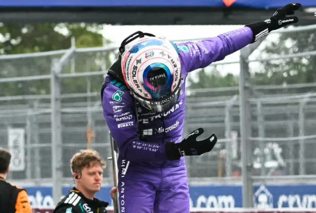 Antonelli, de 19 años, el líder más joven de la historia superó a los McLaren del británico Lando Norris, vigente campeón, y del australiano Oscar Piastri