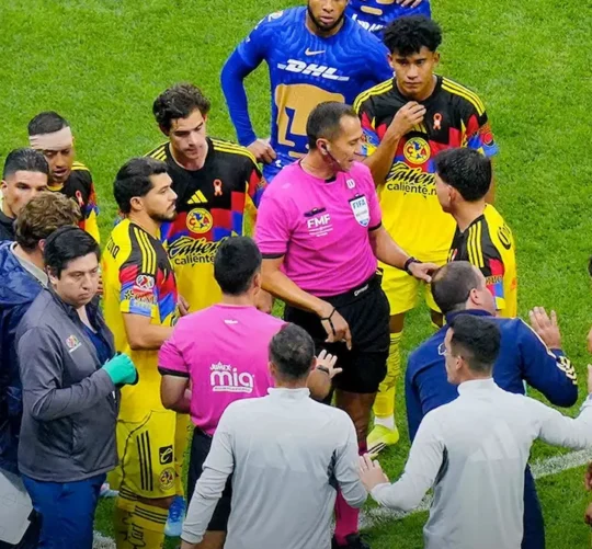 La Federación Mexicana de Futbol, a través de la Comisión Disciplinaria, aclaró la polémica por una supuesta alineación indebida por parte del América en el juego de ida de los cuartos de final