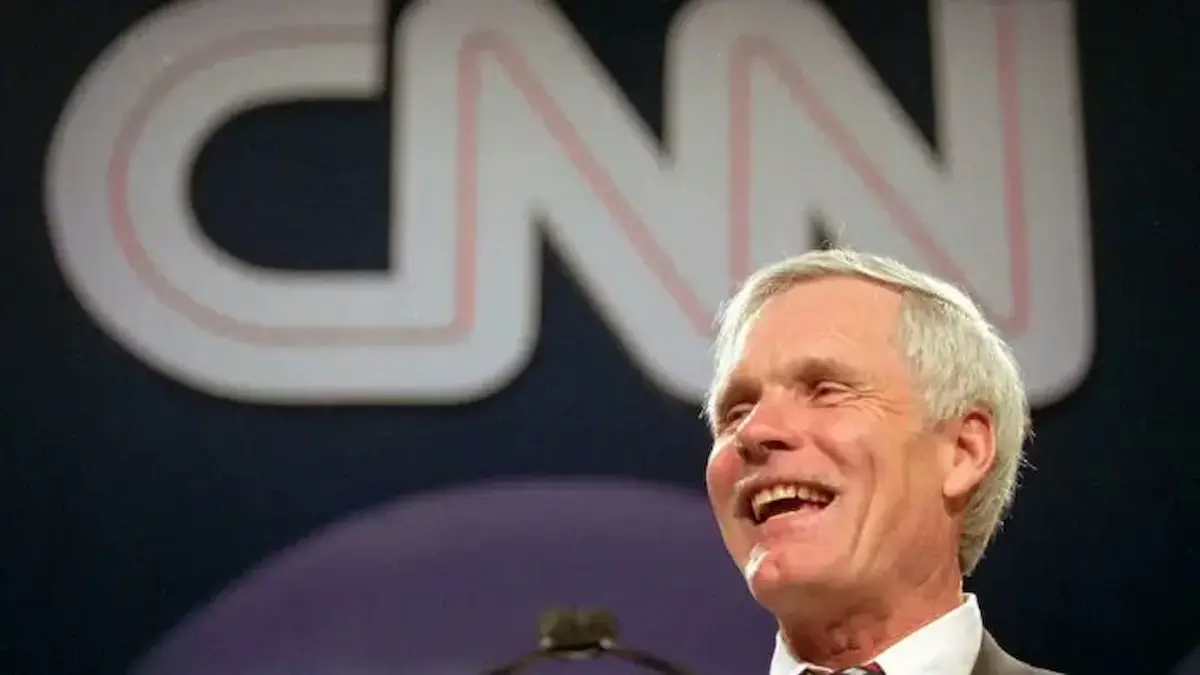 Ted Turner, el magnate de los medios que revolucionó las noticias de televisión cuando fundó CNN en 1980