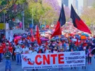 La dirigencia magisterial acusó al gobierno de la presidenta Claudia Sheinbaum de mantener “oídos sordos” frente a sus demandas centrales y ratificó su exigencia de abrogar la Ley del ISSSTE de 2007, eliminar la reforma educativa “Peña-AMLO-Sheinbaum” y rechazar el incremento salarial de 9 por ciento anunciado para el magisterio.