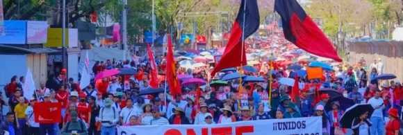 La dirigencia magisterial acusó al gobierno de la presidenta Claudia Sheinbaum de mantener “oídos sordos” frente a sus demandas centrales y ratificó su exigencia de abrogar la Ley del ISSSTE de 2007, eliminar la reforma educativa “Peña-AMLO-Sheinbaum” y rechazar el incremento salarial de 9 por ciento anunciado para el magisterio.