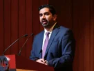 Lazzeri Montaño se desempeñó como director general de Nacional Financiera y del Banco Nacional de Comercio Exterior