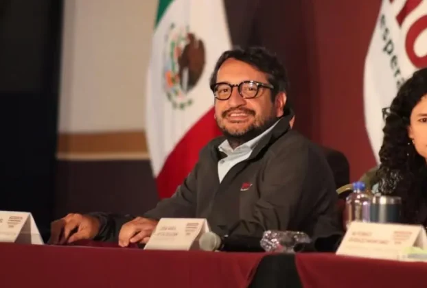 En una carta dirigida a la dirigente nacional del partido, Ariadna Montiel, el hijo del expresidente Andrés Manuel López Obrador indico que esperará los tiempos internos del partido para buscar ser legislador.