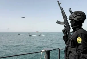 Irán aseguró que sus sistemas antiaéreos dispararon contra drones RQ-4 y un caza F-35 estadounidenses